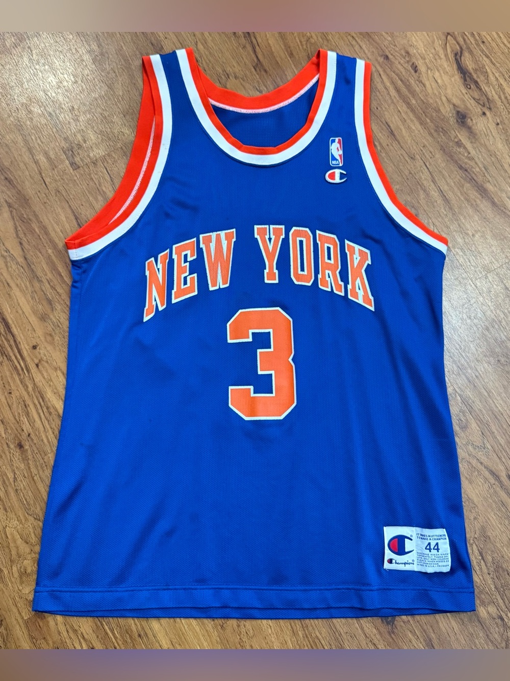 Vintage 90’s New York Knicks Jersey John Starks #3 Champion USA 44 Basketball